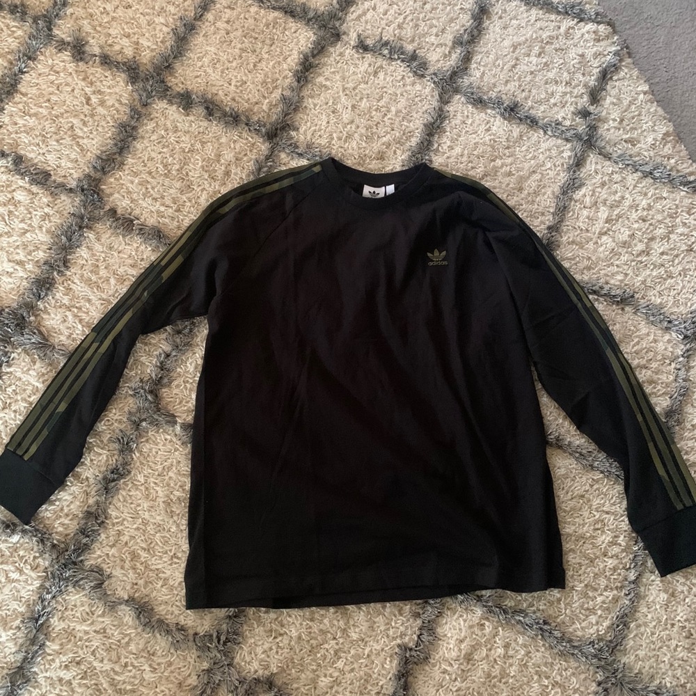 Adidas originals long sleeve black and camo shirt